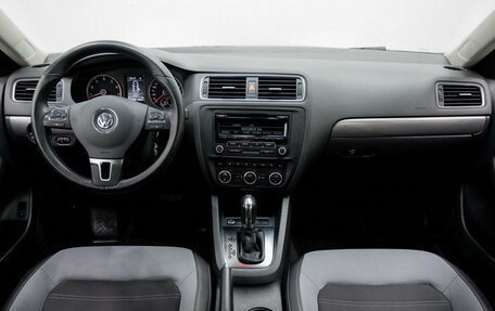 Volkswagen Jetta VI, 2012 год, 1 139 000 рублей, 14 фотография
