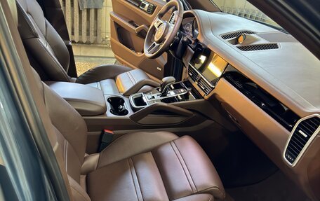 Porsche Cayenne III, 2019 год, 8 950 000 рублей, 14 фотография