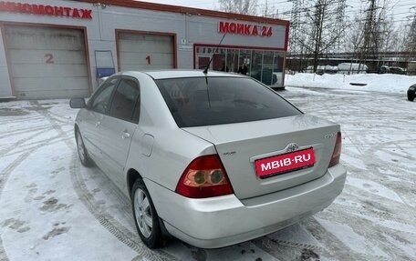 Toyota Corolla, 2005 год, 600 000 рублей, 3 фотография
