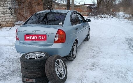 Hyundai Verna II, 2006 год, 480 000 рублей, 2 фотография