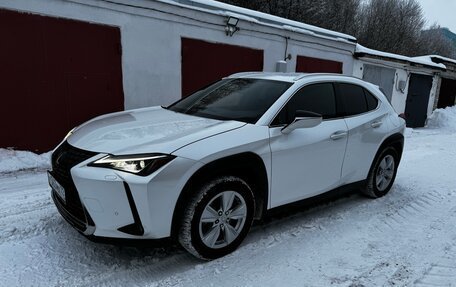Lexus UX I, 2021 год, 3 450 000 рублей, 5 фотография