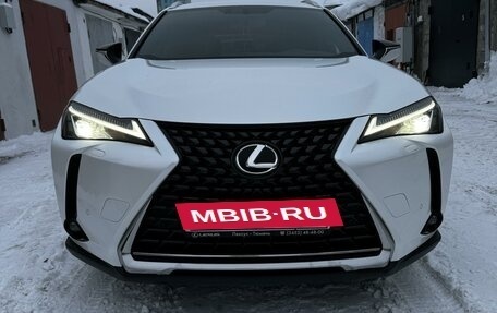 Lexus UX I, 2021 год, 3 450 000 рублей, 2 фотография