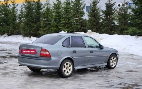 Opel Vectra B рестайлинг, 1996 год, 150 000 рублей, 3 фотография