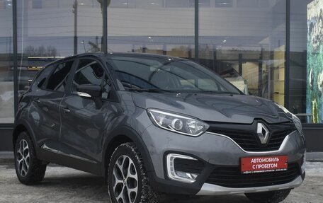 Renault Kaptur I рестайлинг, 2018 год, 1 790 000 рублей, 3 фотография
