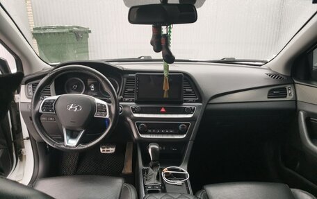 Hyundai Sonata VII, 2017 год, 1 870 000 рублей, 7 фотография