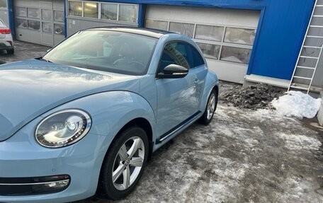 Volkswagen Beetle, 2014 год, 2 449 000 рублей, 3 фотография