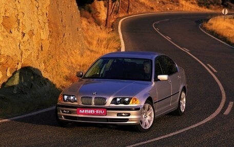 BMW 3 серия, 1999 год, 640 000 рублей, 1 фотография