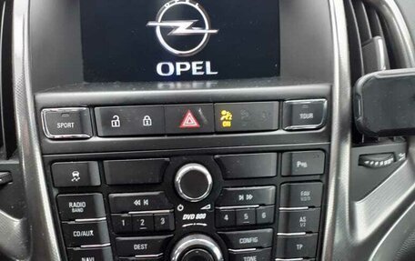 Opel Astra J, 2011 год, 1 050 000 рублей, 9 фотография
