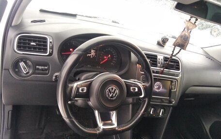 Volkswagen Polo VI (EU Market), 2019 год, 1 350 000 рублей, 6 фотография