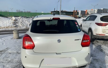 Suzuki Swift V, 2019 год, 1 670 000 рублей, 2 фотография