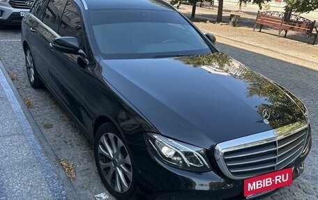 Mercedes-Benz E-Класс, 2017 год, 2 250 000 рублей, 4 фотография