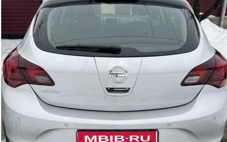 Opel Astra J, 2014 год, 1 699 999 рублей, 3 фотография