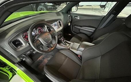 Dodge Charger, 2023 год, 6 500 000 рублей, 7 фотография