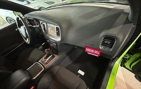 Dodge Charger, 2023 год, 6 500 000 рублей, 11 фотография