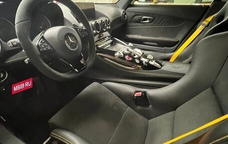 Mercedes-Benz AMG GT I рестайлинг, 2017 год, 28 000 000 рублей, 2 фотография