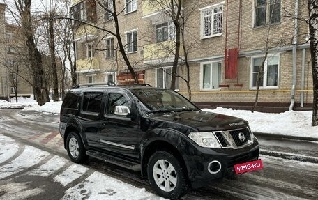 Nissan Pathfinder, 2011 год, 2 100 000 рублей, 2 фотография