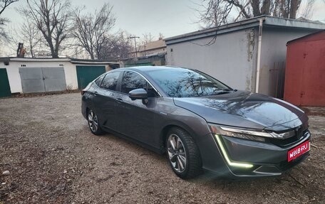 Honda Clarity, 2017 год, 2 100 000 рублей, 4 фотография