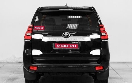 Toyota Land Cruiser Prado 150 рестайлинг 2, 2019 год, 5 279 000 рублей, 4 фотография