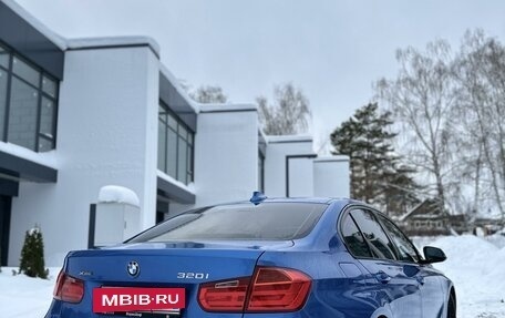 BMW 3 серия, 2014 год, 2 400 000 рублей, 3 фотография