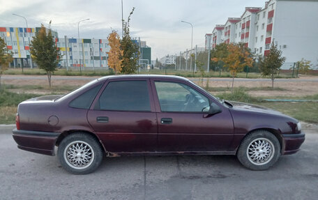 Opel Vectra A, 1992 год, 250 000 рублей, 2 фотография