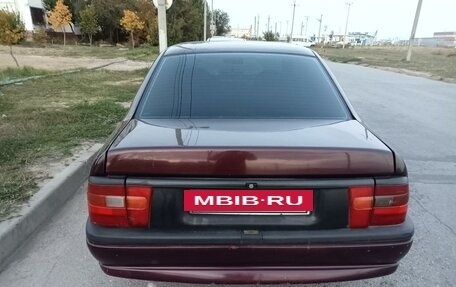 Opel Vectra A, 1992 год, 250 000 рублей, 8 фотография