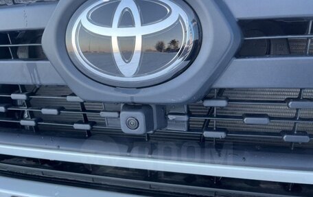 Toyota RAV4, 2023 год, 3 850 000 рублей, 9 фотография