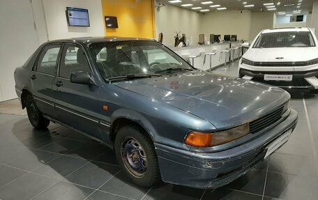 Mitsubishi Galant VIII, 1991 год, 150 000 рублей, 3 фотография
