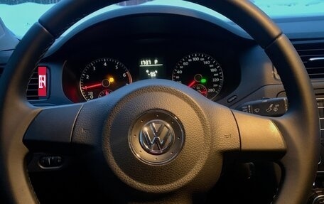Volkswagen Jetta VI, 2014 год, 1 320 000 рублей, 7 фотография