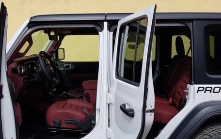 Jeep Wrangler, 2018 год, 5 300 000 рублей, 7 фотография