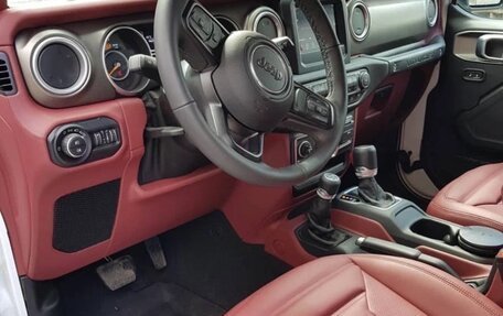 Jeep Wrangler, 2018 год, 5 300 000 рублей, 4 фотография