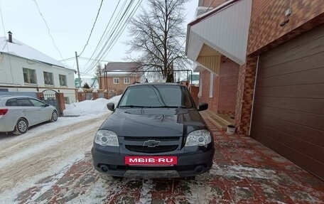 Chevrolet Niva I рестайлинг, 2019 год, 850 000 рублей, 2 фотография