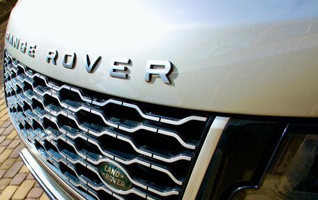 Land Rover Range Rover IV рестайлинг, 2018 год, 7 550 000 рублей, 3 фотография