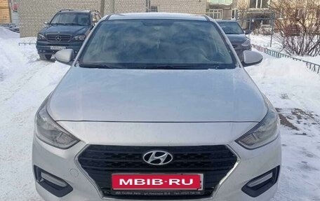 Hyundai Solaris II рестайлинг, 2018 год, 1 380 000 рублей, 2 фотография