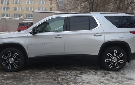 Chevrolet Traverse II, 2018 год, 3 600 000 рублей, 3 фотография