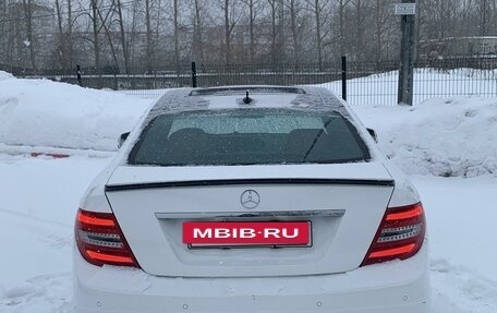 Mercedes-Benz C-Класс, 2012 год, 2 100 000 рублей, 8 фотография