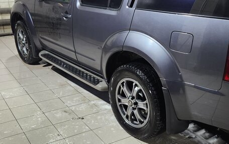 Nissan Pathfinder, 2011 год, 1 750 000 рублей, 5 фотография