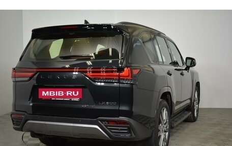 Lexus LX, 2023 год, 26 390 000 рублей, 7 фотография