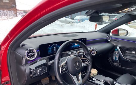 Mercedes-Benz A-Класс, 2019 год, 2 790 000 рублей, 5 фотография