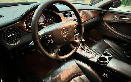 Mercedes-Benz CLS, 2005 год, 840 000 рублей, 10 фотография