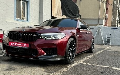 BMW M5, 2018 год, 7 240 000 рублей, 1 фотография