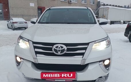Toyota Fortuner II, 2019 год, 3 999 999 рублей, 3 фотография
