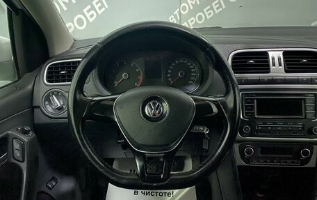 Volkswagen Polo VI (EU Market), 2015 год, 1 190 000 рублей, 12 фотография