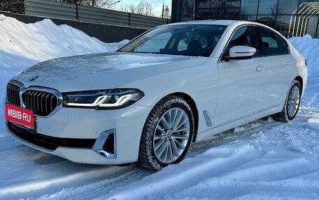 BMW 5 серия, 2020 год, 5 580 000 рублей, 2 фотография