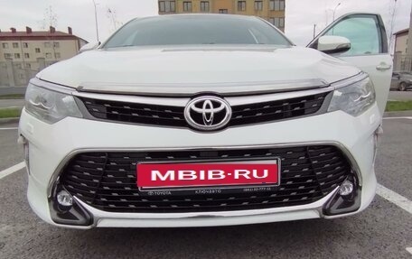 Toyota Camry, 2017 год, 2 950 000 рублей, 3 фотография