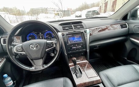 Toyota Camry, 2016 год, 2 750 000 рублей, 12 фотография