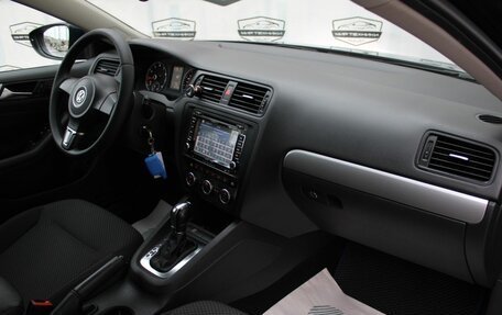Volkswagen Jetta VI, 2012 год, 1 290 000 рублей, 13 фотография