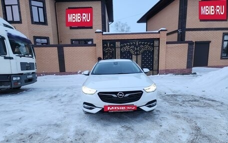 Opel Insignia II рестайлинг, 2018 год, 2 135 000 рублей, 25 фотография