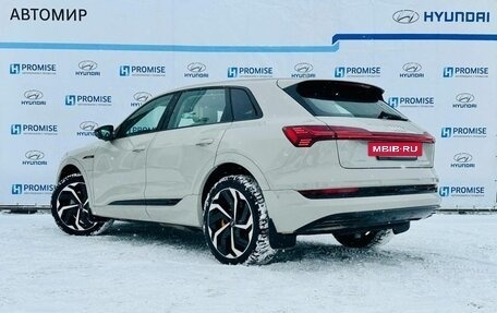 Audi e-tron I, 2021 год, 5 780 000 рублей, 3 фотография