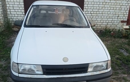 Opel Vectra A, 1990 год, 60 000 рублей, 2 фотография