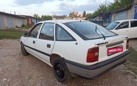 Opel Vectra A, 1990 год, 60 000 рублей, 11 фотография